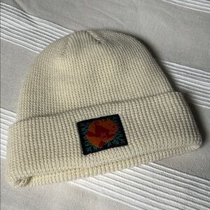 Unisex Cream Knit Beanie